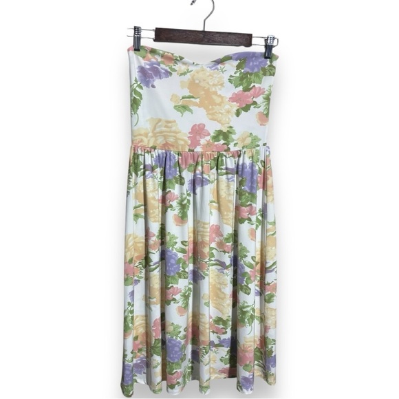 ASOS Mid-Length Sweetheart Neck Cinched Waist White With Floral Strapless Dress - Picture 12 of 15